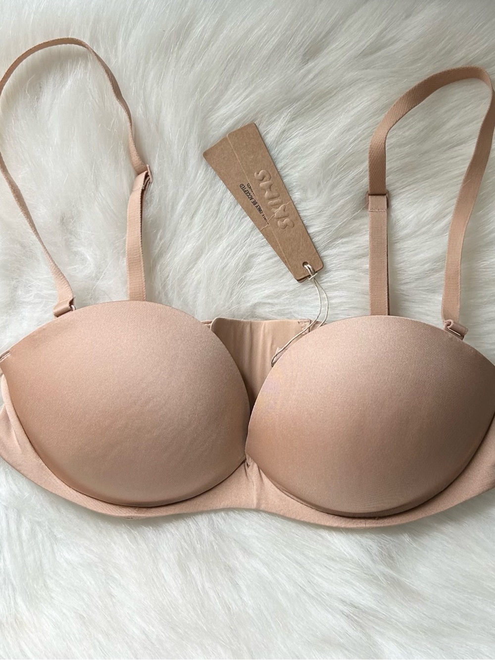 SKIMS Ultimate Push Up Strapless Bra 32B BA-BAN-3208